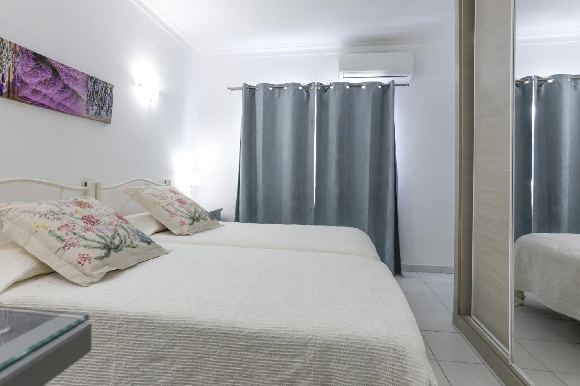 Apartamento Tyler Alvor Exterior foto